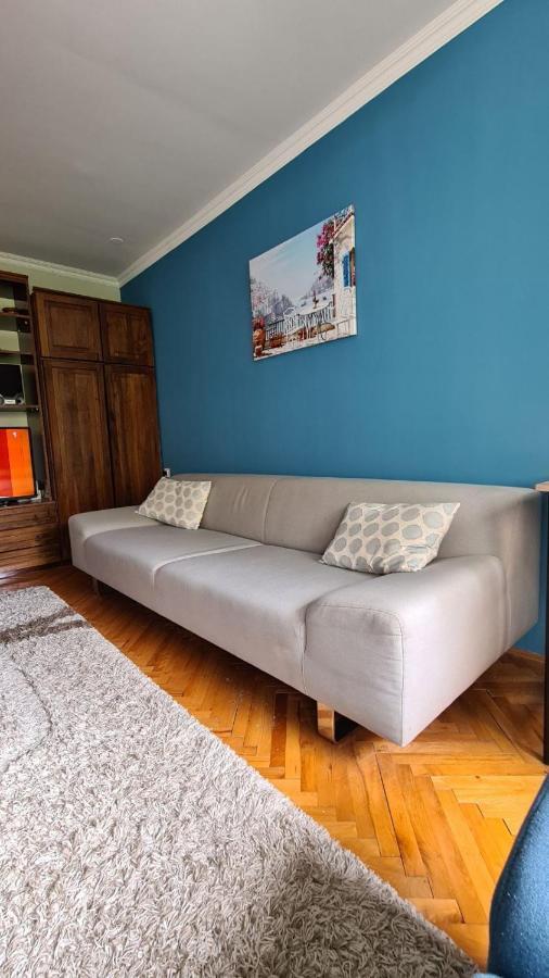 Kingston Apartment Pirot Luaran gambar