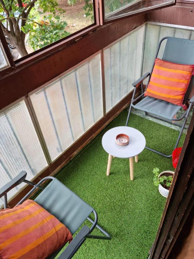 Kingston Apartment Pirot Luaran gambar