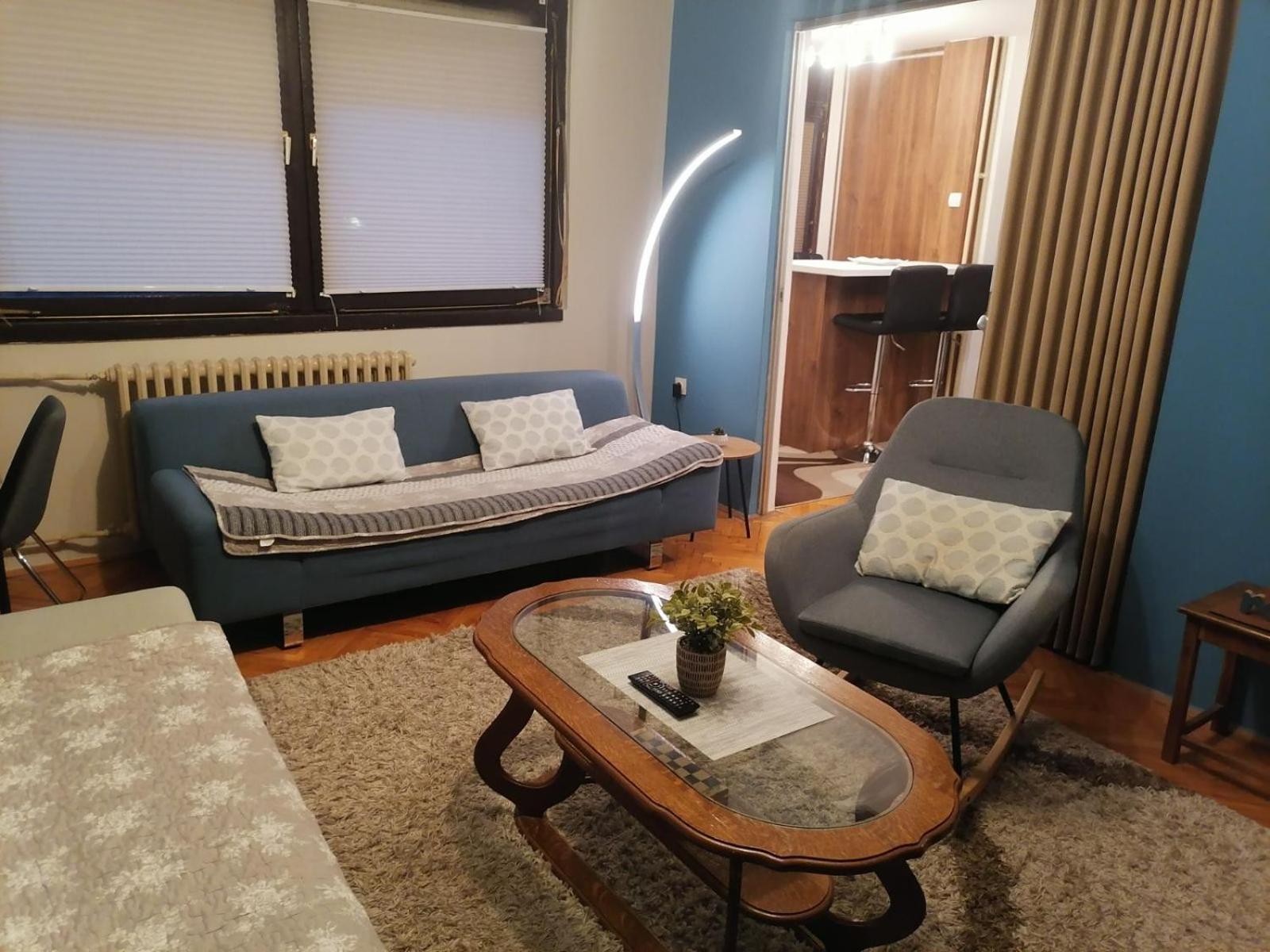 Kingston Apartment Pirot Luaran gambar